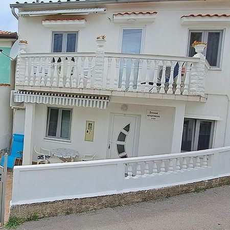 Apartmani Ana-Lora Lopar Dış mekan fotoğraf