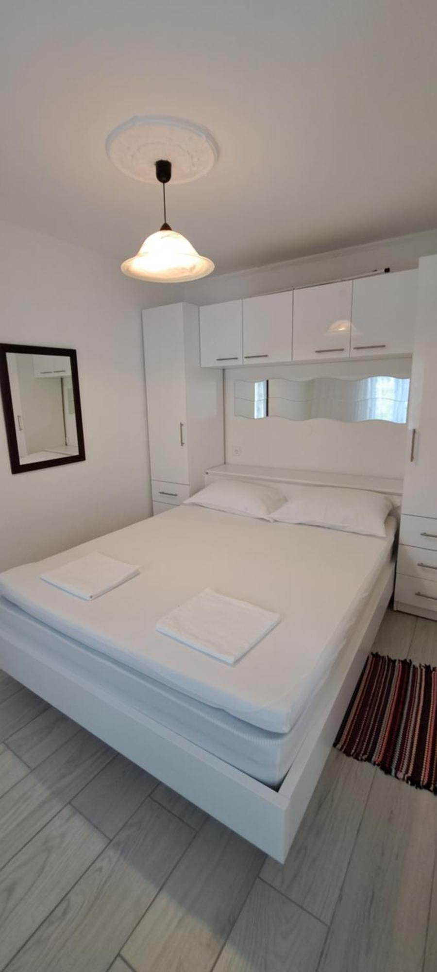 Apartmani Ana-Lora Lopar Dış mekan fotoğraf